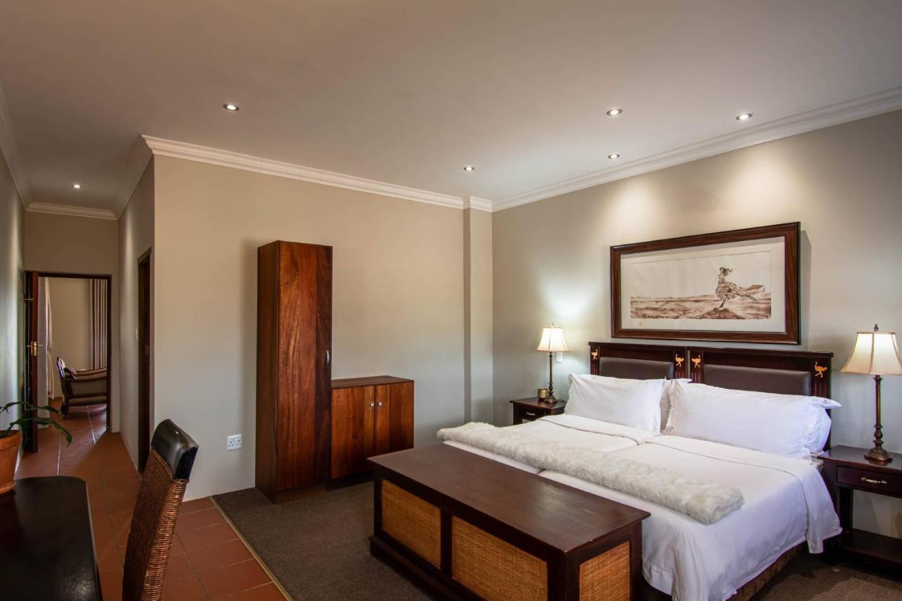 Mooiplaas Guesthouse Oudtshoorn Dış mekan fotoğraf