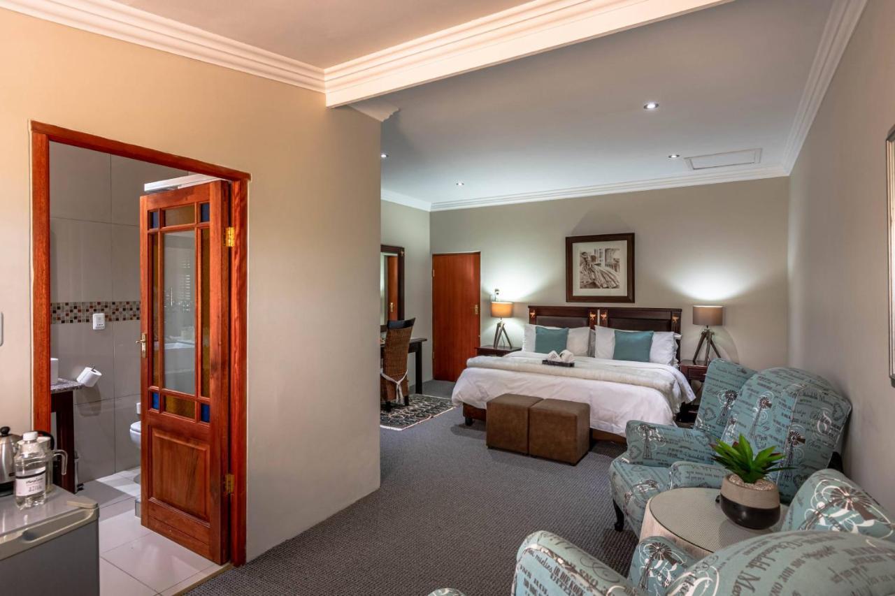 Mooiplaas Guesthouse Oudtshoorn Dış mekan fotoğraf